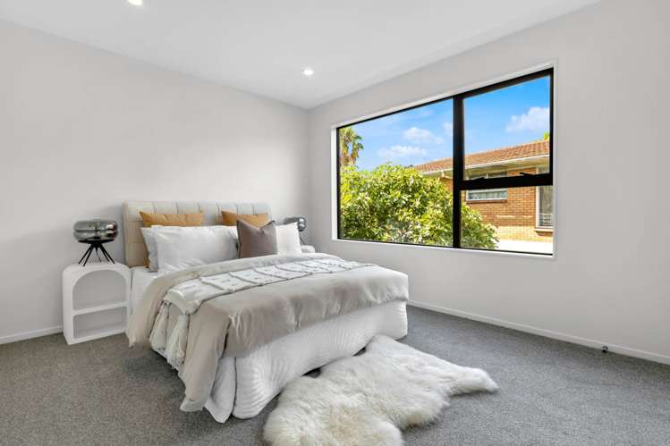 101B&D Gossamer Drive Pakuranga Heights_14