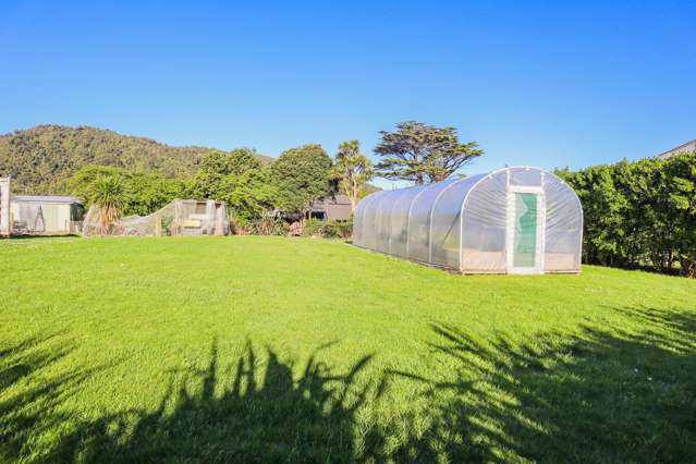 44 Domett Esplanade Cobden_1