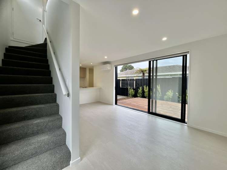 51 Laurence Street 1572_6