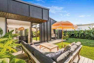 15 Awatira Drive_1