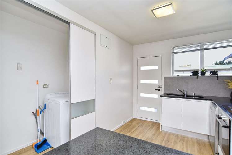 2/27 Brockworth Place Riccarton_14