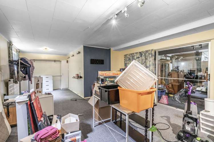 15 Grant Road Otatara_13