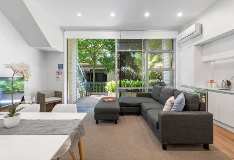 377 Murphys Road Flat Bush_0