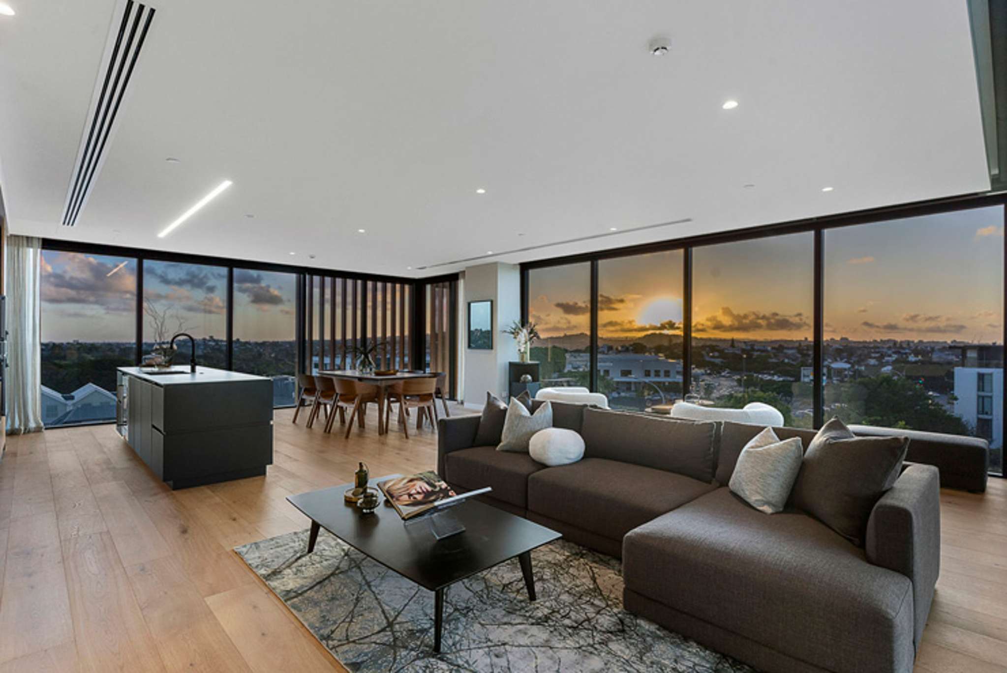 Auckland businessman prepares to take $1.3m hit on Mission Bay penthouse