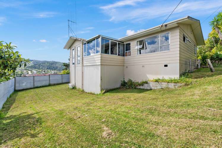 38 Hilltop Avenue Morningside_23