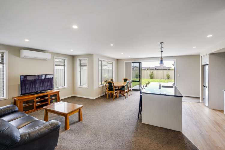 4 Pelorus Avenue Poraiti_3