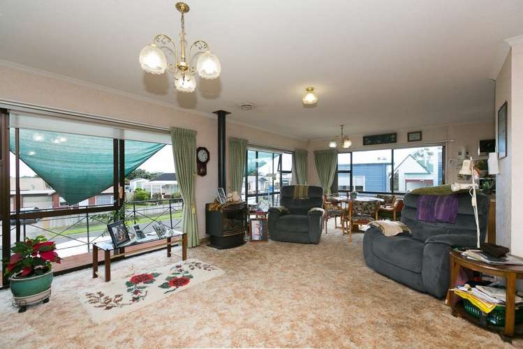 13 Park Lane Waitara_7