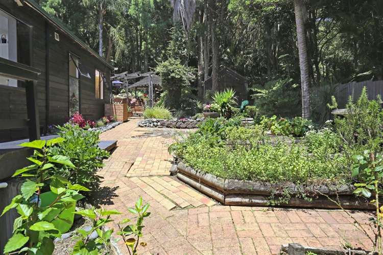 33 Western Road Laingholm_15