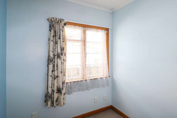 64 Epuni Street Lower Hutt_11