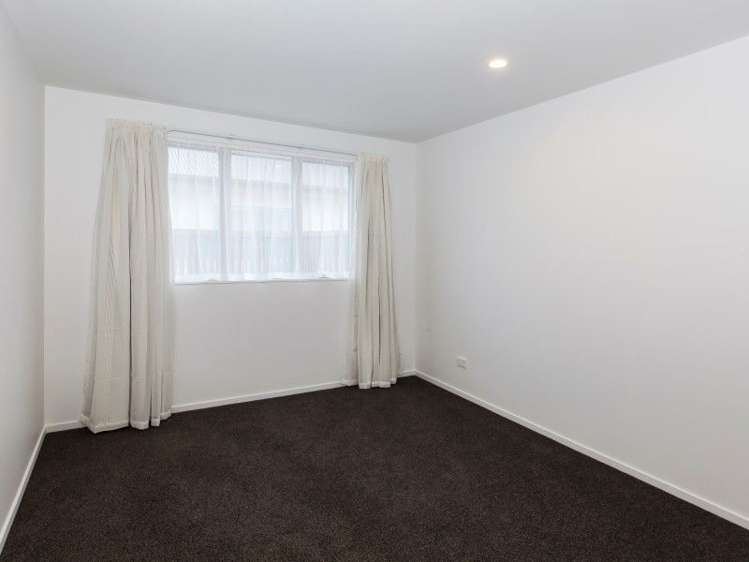 83 Saint Martins Road Saint Martins_8