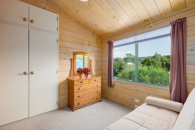 27 Tui Street Oneroa_12