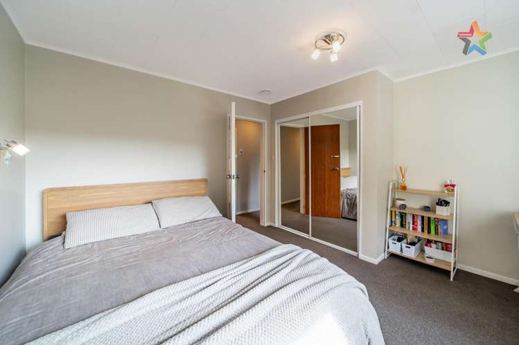 12 Waipuna Grove Stokes Valley_16