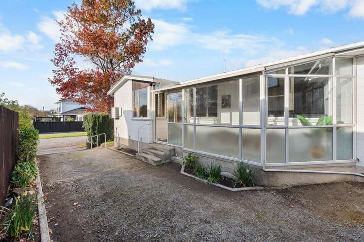 2/15 Dovedale Avenue Ilam_12