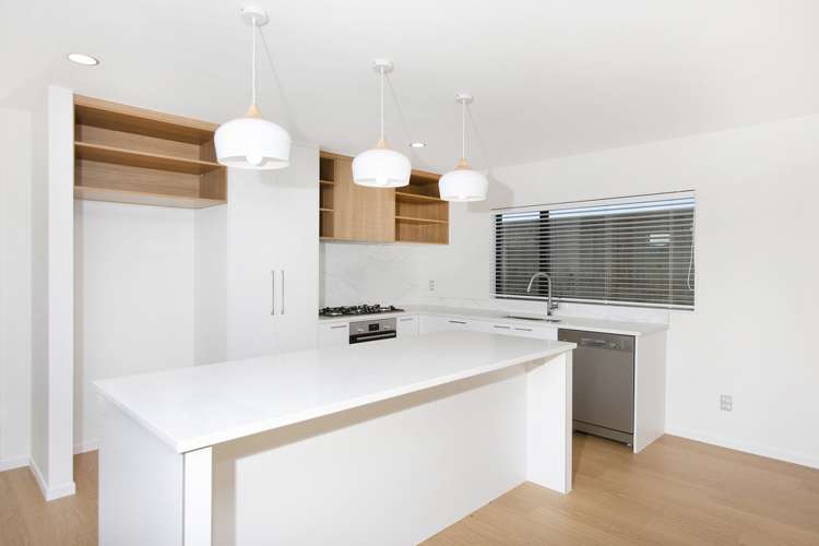 30 Lumbarda Drive Kumeu_1