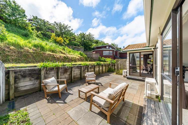 14 Cullen Place Tawa_11