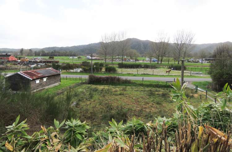 29 Hattie Street Reefton_12