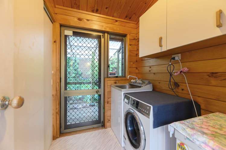 2c Queensway Three Kings_19