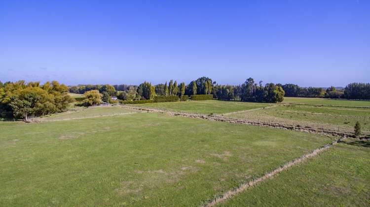 735 Lower Sefton Road Sefton_15