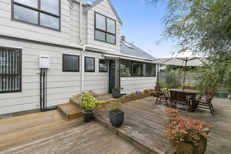 211 Miromiro Road Normandale_15