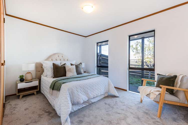 55 Beazley Avenue Paparangi_11