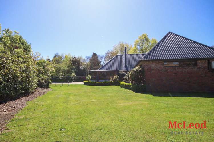 209 Middle Road Allenton_32