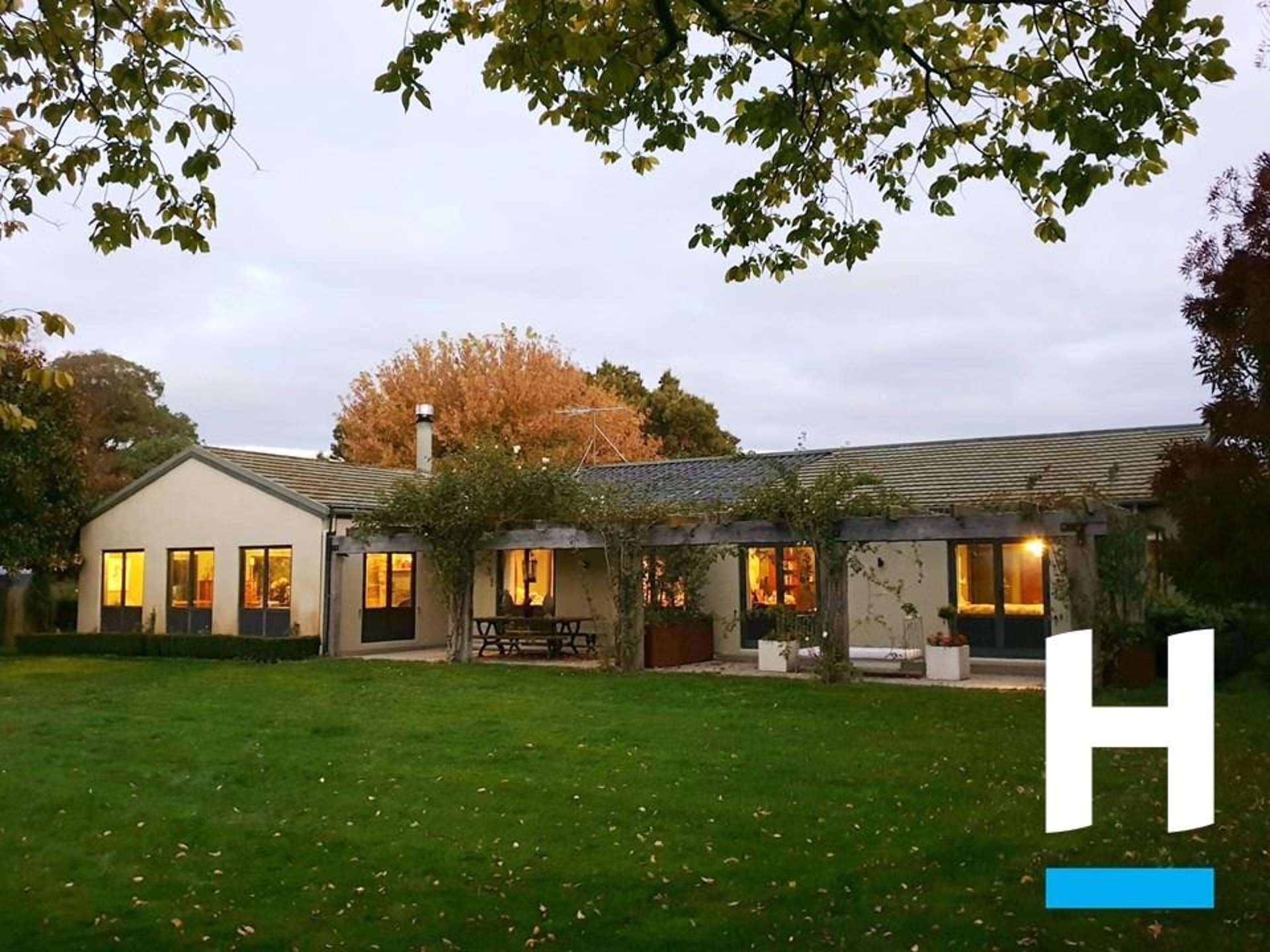 33 Corletts Road Fairhall_0