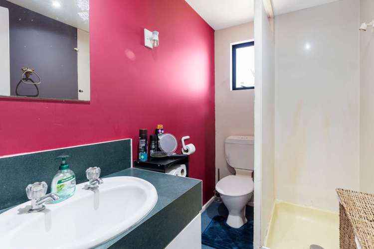 14 Ferry Road Woodend_17