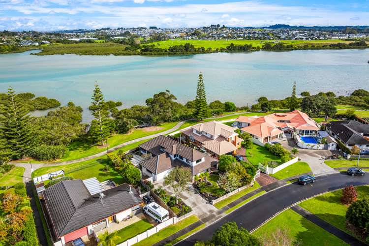 22 Settlers Grove Orewa_30
