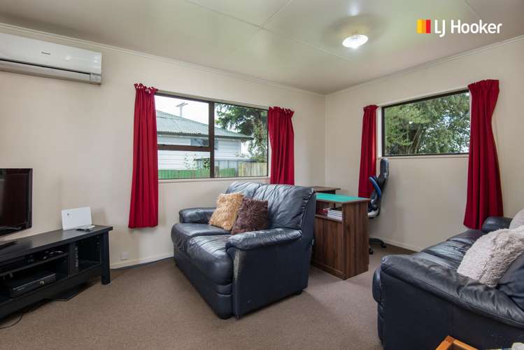 10 Tyne Street Mosgiel_17