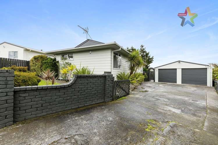 41 Outram Grove Kelson_22