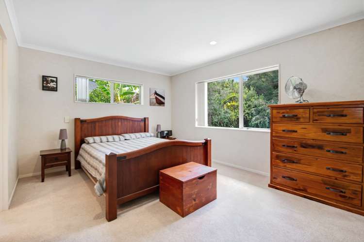 19 Grovenor Drive Orewa_11