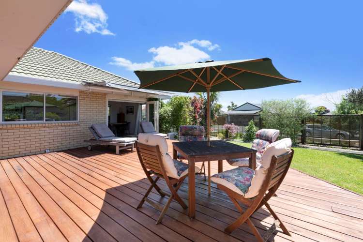 8 Newbliss Crescent East Tamaki Heights_6