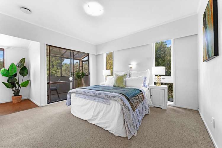 26 Maugham Drive Bucklands Beach_16