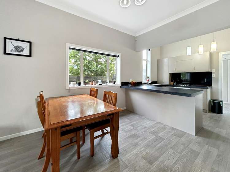 72 Chapman Street 10549_3