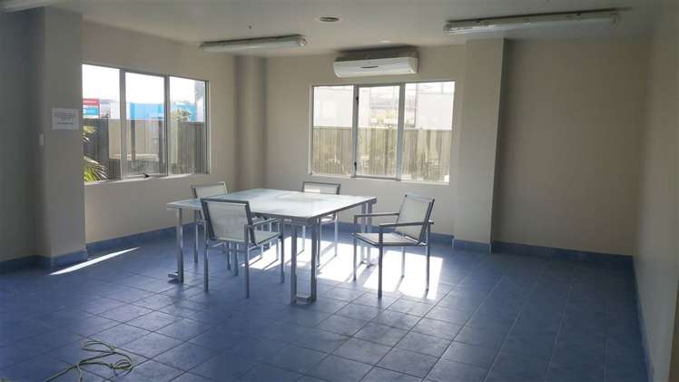 13/90 Customhouse Street Gisborne_8