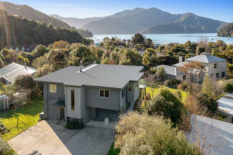 6 Phillips Road Anakiwa and Surrounds_16