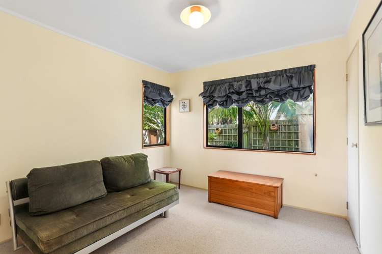 1 Havelle Avenue Titirangi_8