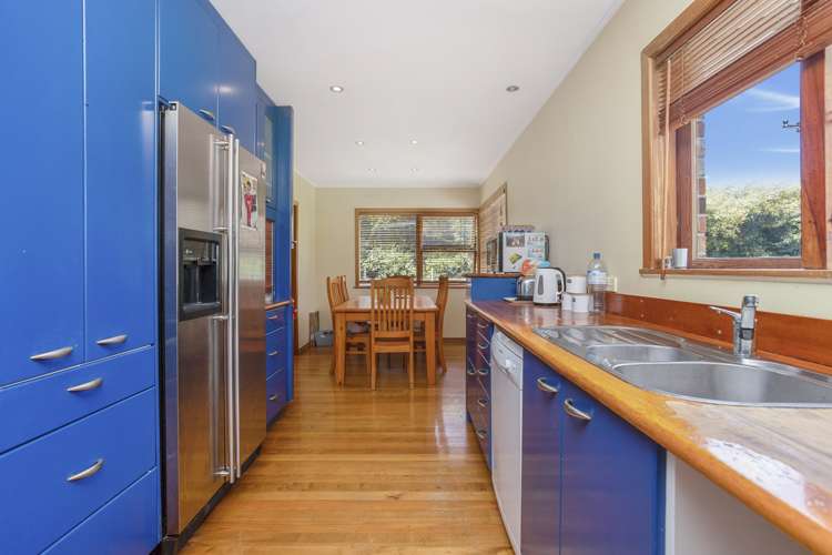 8 Boyd Avenue Mangere Bridge_6