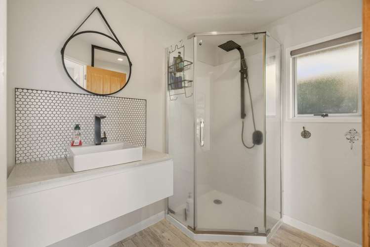 32B Westwood Street Bellevue_7