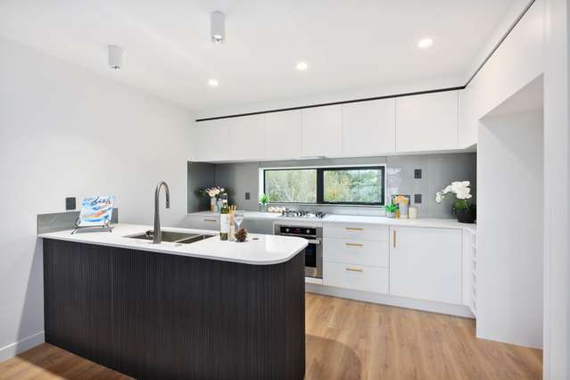 24A,B,C Essex Street Te Atatu South_4