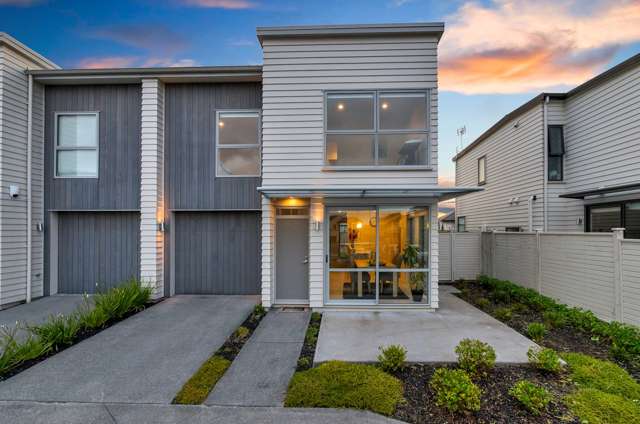 5 Costa Viva Crescent Karaka_1