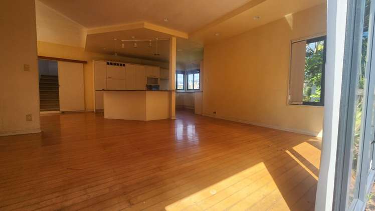 A/61 Goodall Street Hillsborough_3