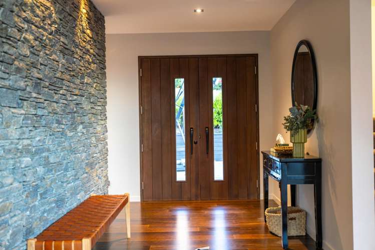 27 Hackett Road Jack's Point_21