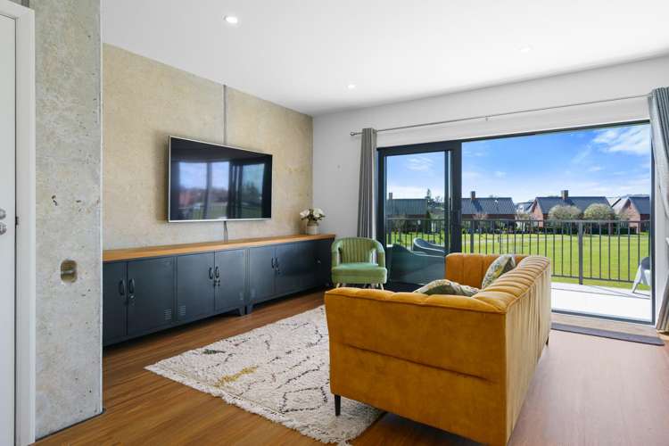 4/49 Pengover Avenue_2