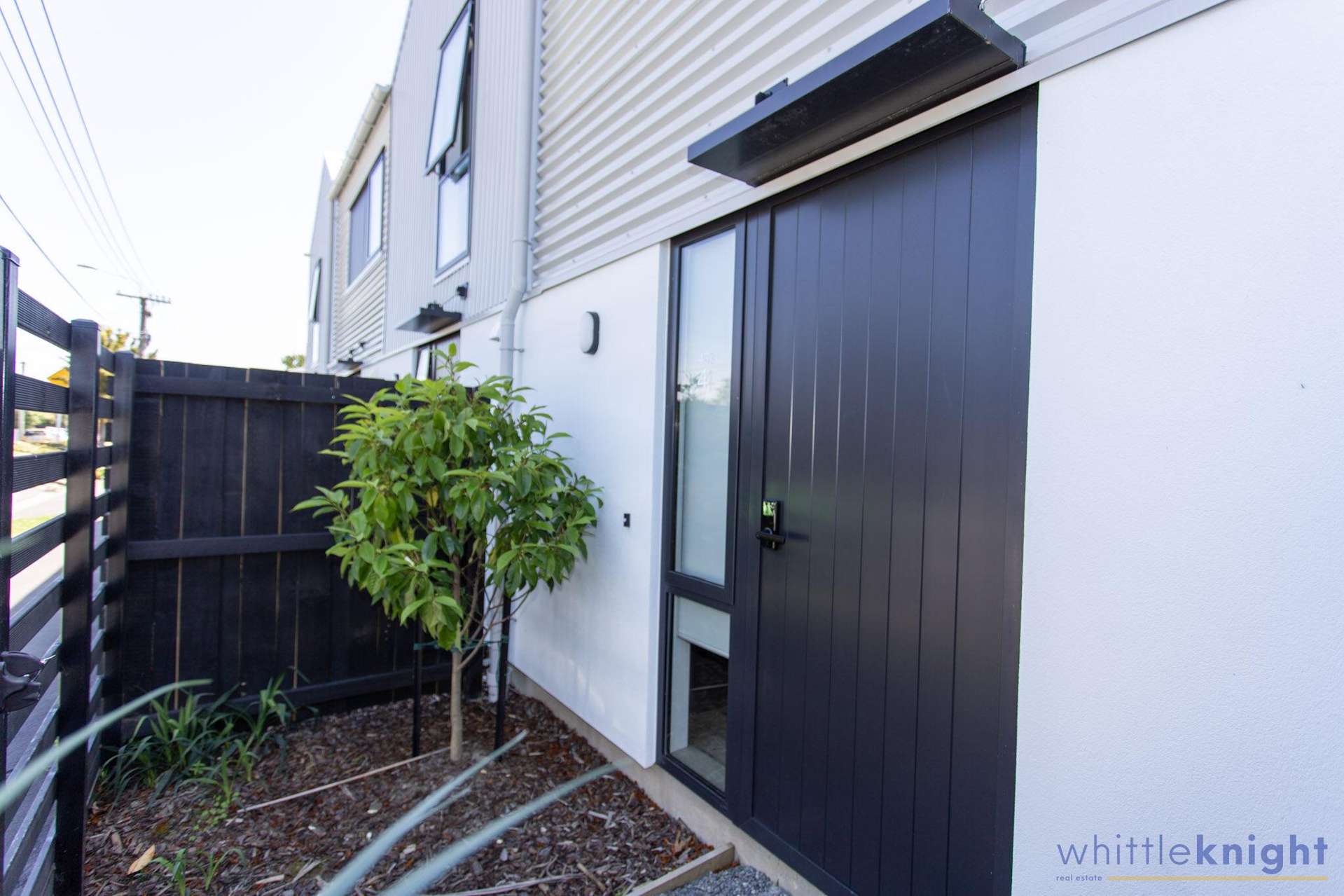 4/43 Dickens Street Addington_0