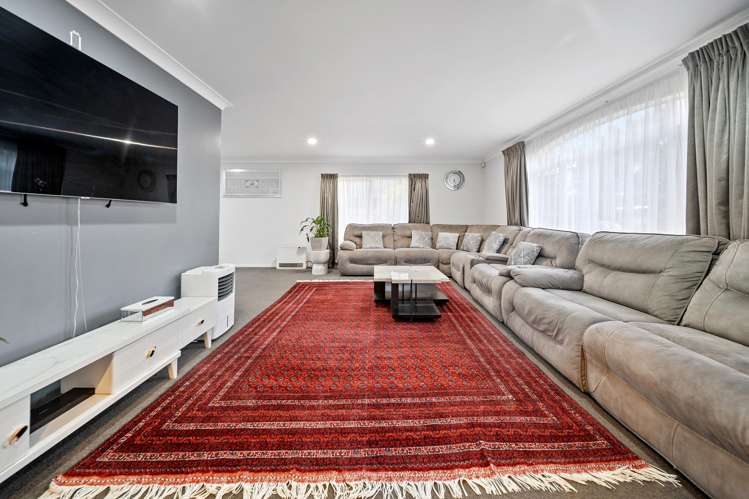 35 Croftview Road Wattle Downs_6