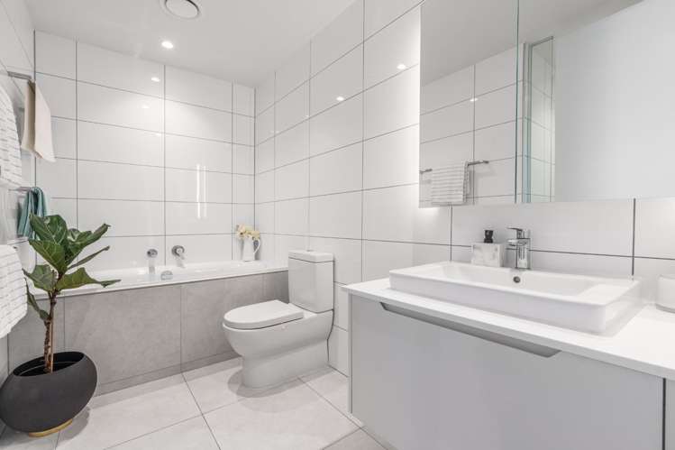205/223 Green Lane West Epsom_13