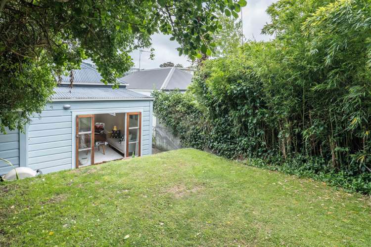 4 Blucher Avenue Newtown_1