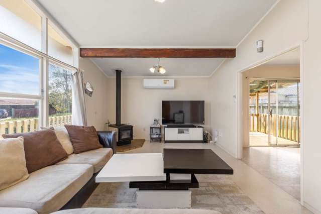 69 Priestley Drive Bucklands Beach_1