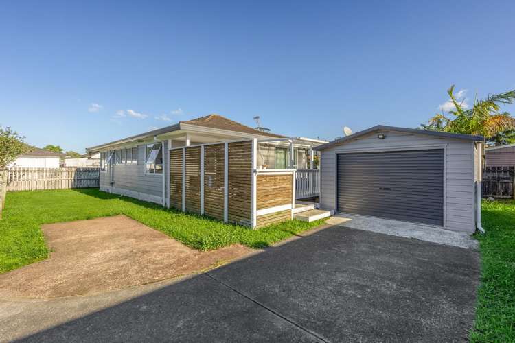 2/212 Waitemata Drive Ranui_14